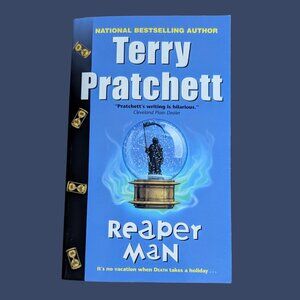 5/$25 Reaper Man (Discworld Novel) by Terry Pratchett